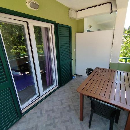 Appartement Apratman Uvala Duboka Kruscica à Kruscica  Extérieur photo