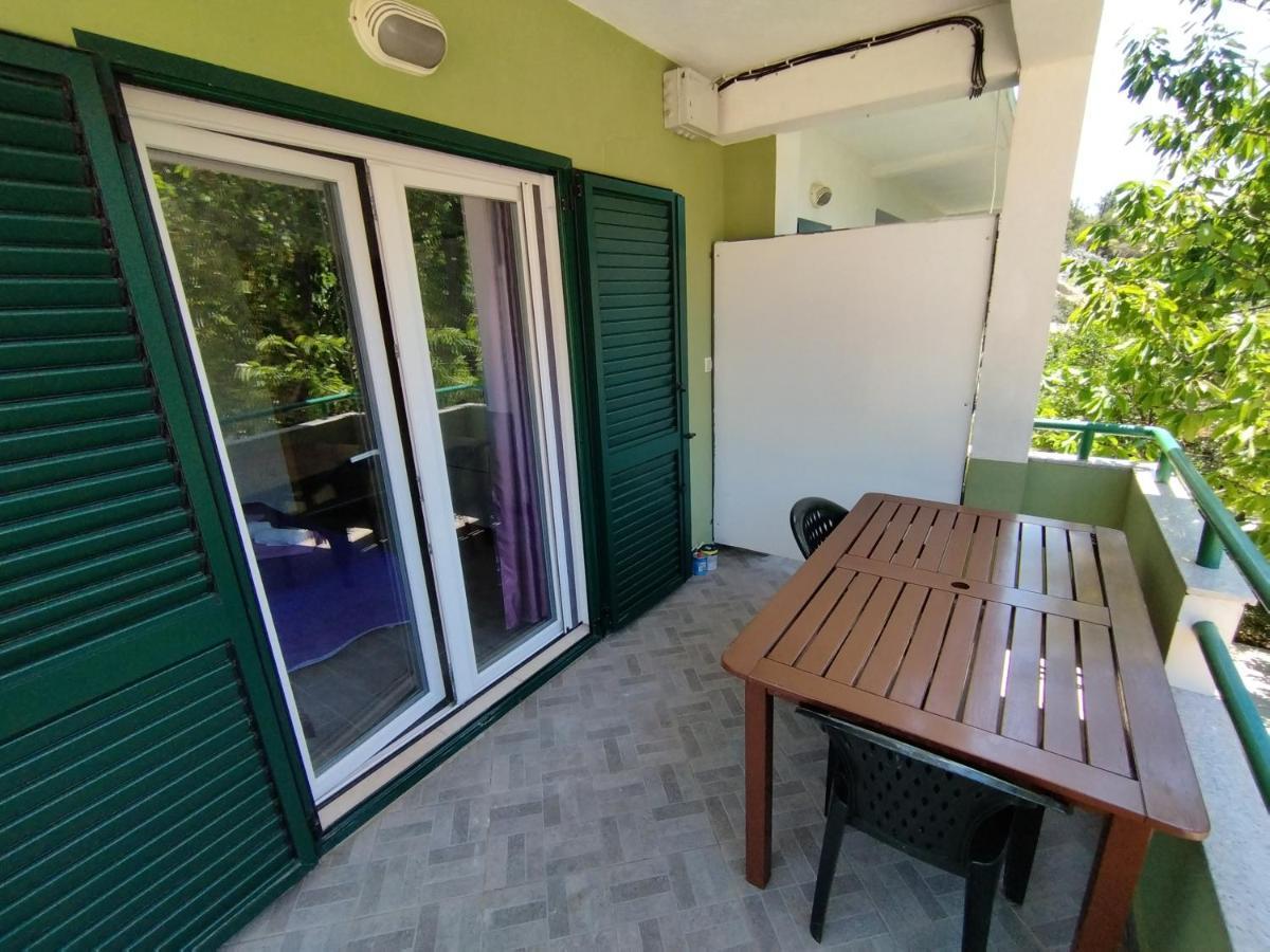 Appartement Apratman Uvala Duboka Kruscica à Kruscica  Extérieur photo