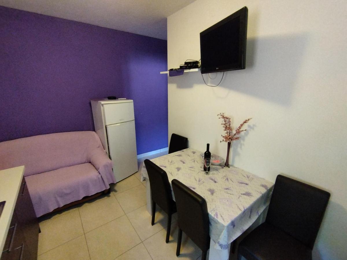 Appartement Apratman Uvala Duboka Kruscica à Kruscica  Extérieur photo
