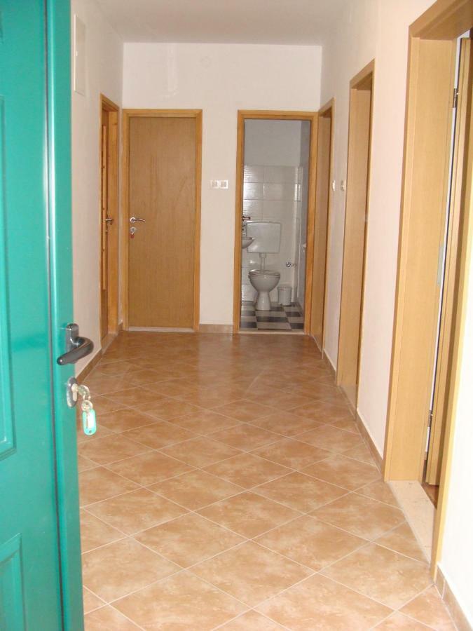 Appartement Apratman Uvala Duboka Kruscica à Kruscica  Extérieur photo
