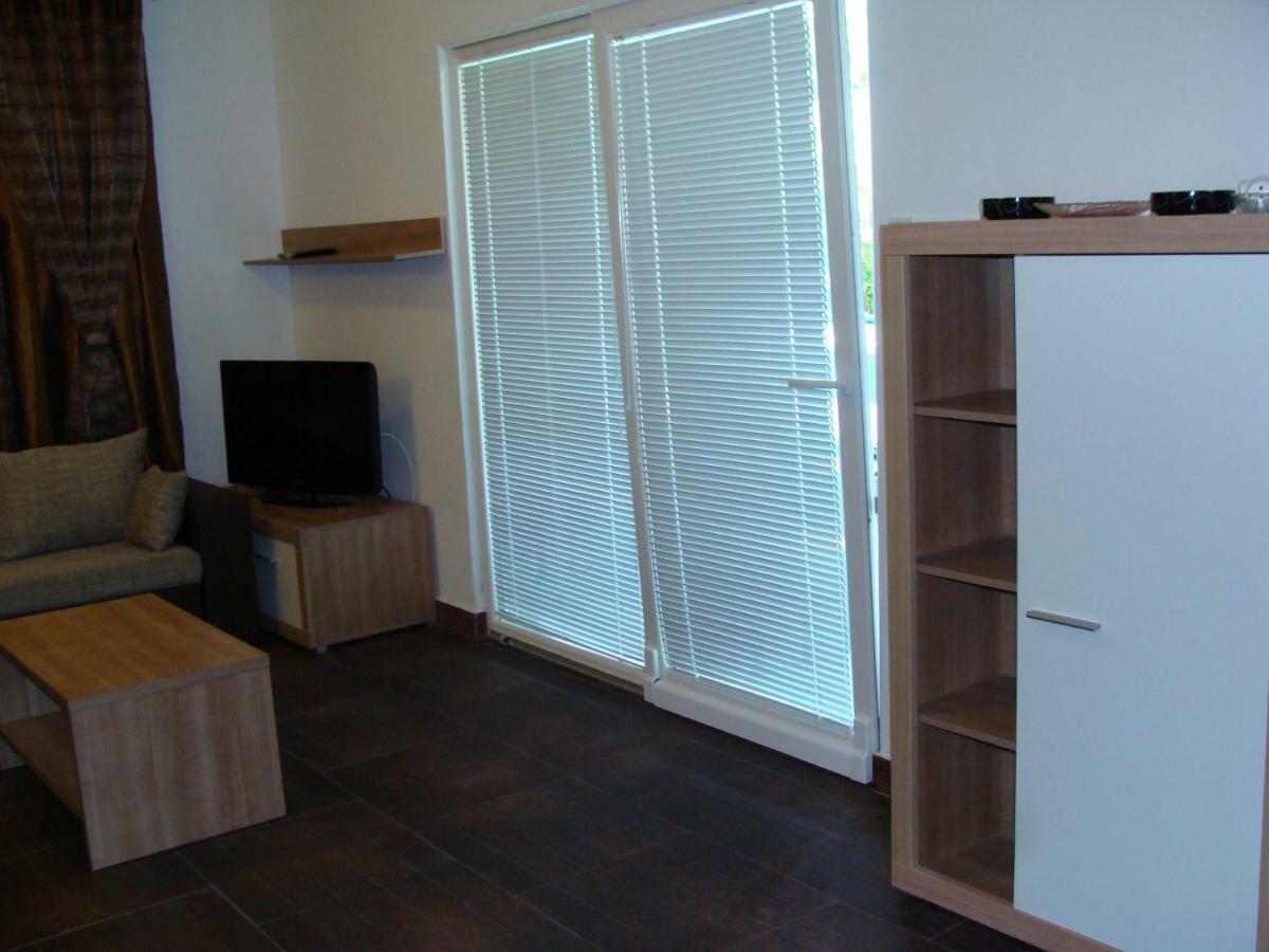 Appartement Apratman Uvala Duboka Kruscica à Kruscica  Extérieur photo