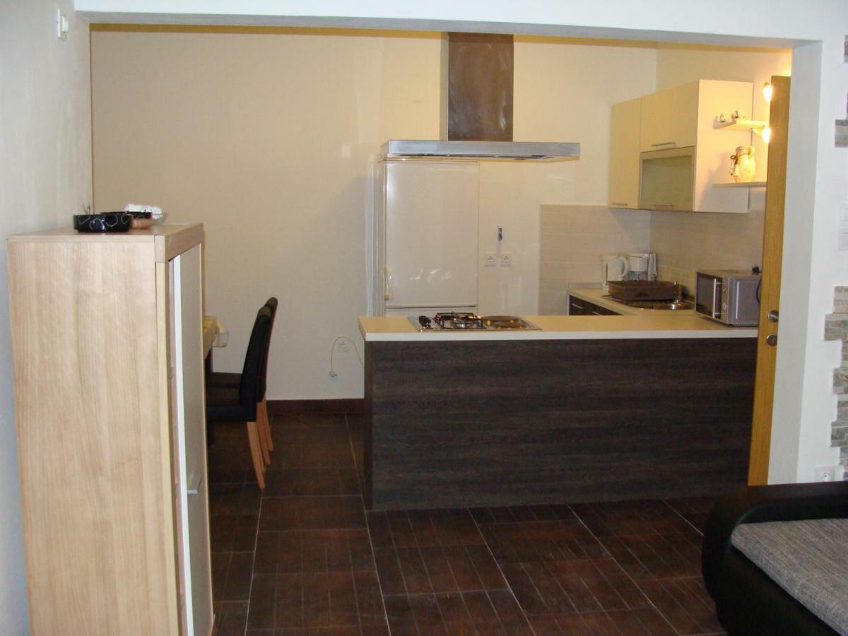 Appartement Apratman Uvala Duboka Kruscica à Kruscica  Extérieur photo